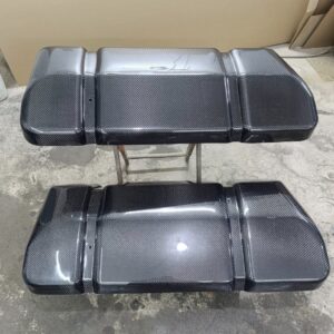 81-04 FORD MUSTANG CARBON FIBER GAS TANK COVER